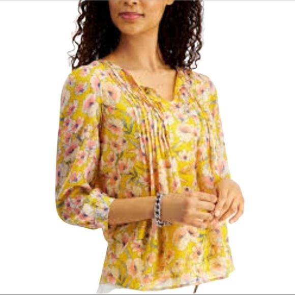 Tommy Hilfiger Pin Tuck Yellow Floral Blouse - Medium - Picture 2 of 16